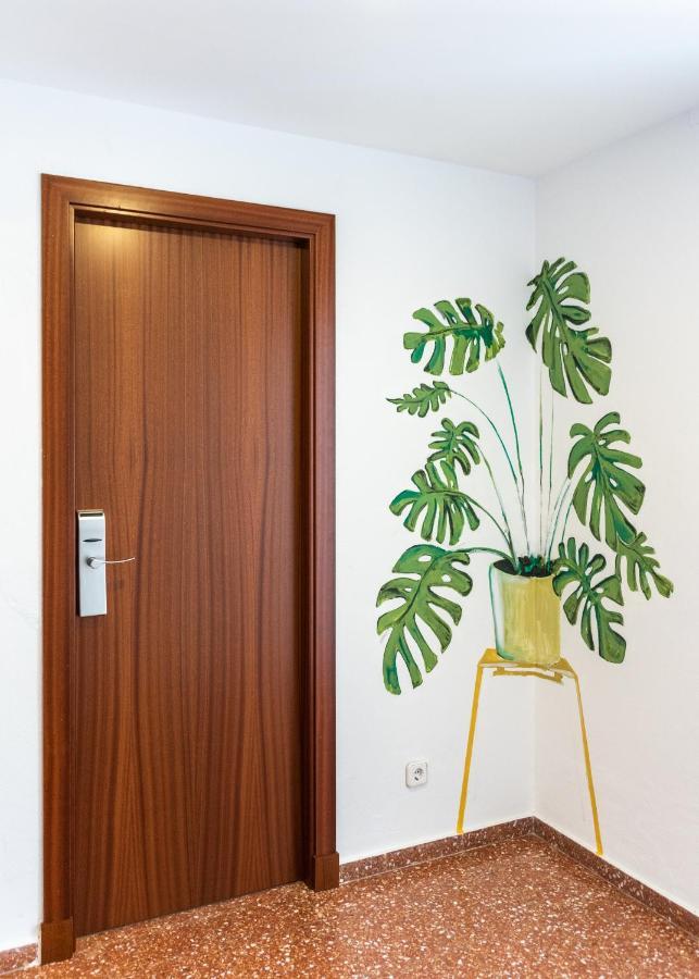 Hostal Jume - Urban Rooms Mahón Eksteriør bilde