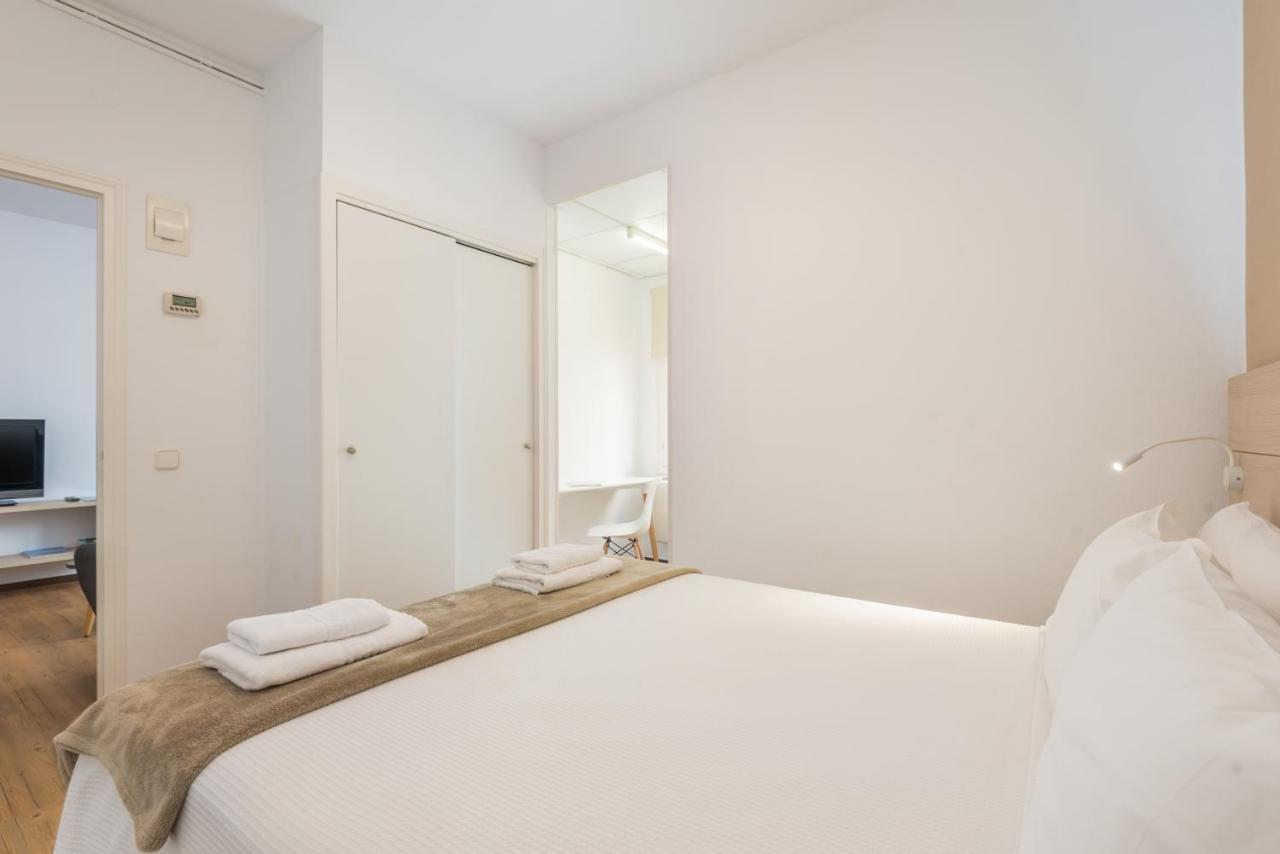 Hostal Jume - Urban Rooms Mahón Eksteriør bilde